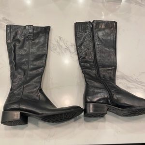 Born Black Leather Crown Riding Boots